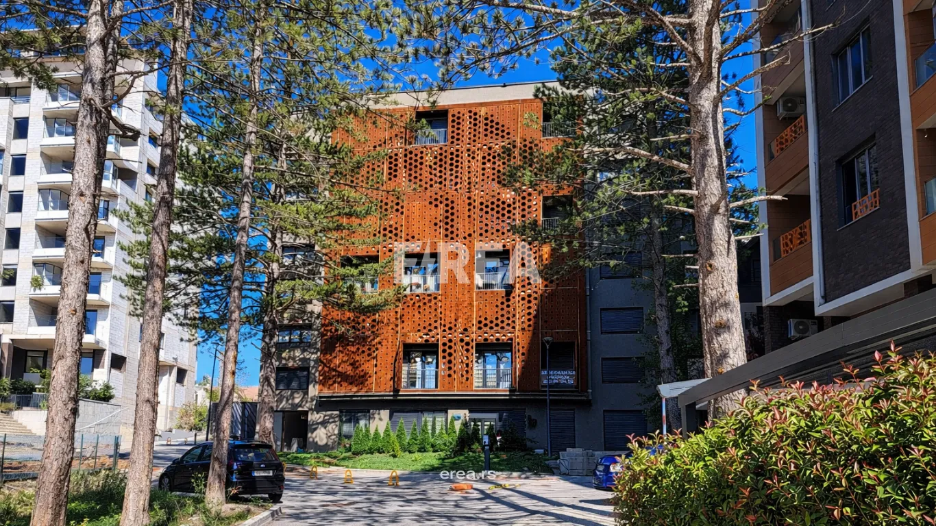 Prodaja modernog, opremljenog stana, Zlatibor