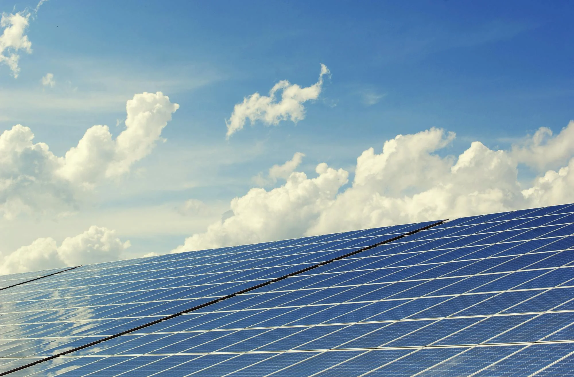 Solarni paneli — energetska efikasnost nekretnina